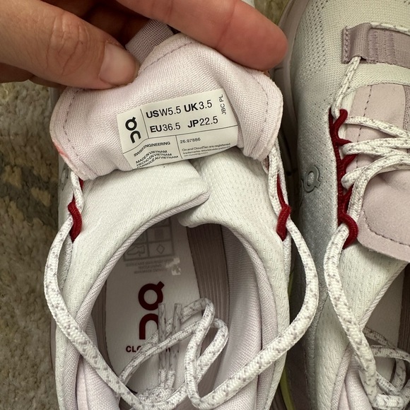 On Cloudnova in Undyed White | Fade - Picture 3 of 4